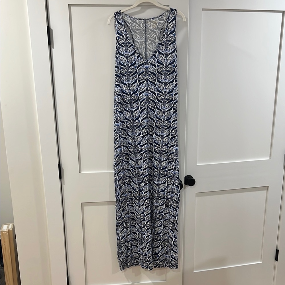 Lilly Pulitzer Blue and White Mermaid Tail size Large Maxi Dress